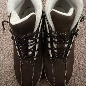 Timberland Brown Ankle Boots with Sturdy Design